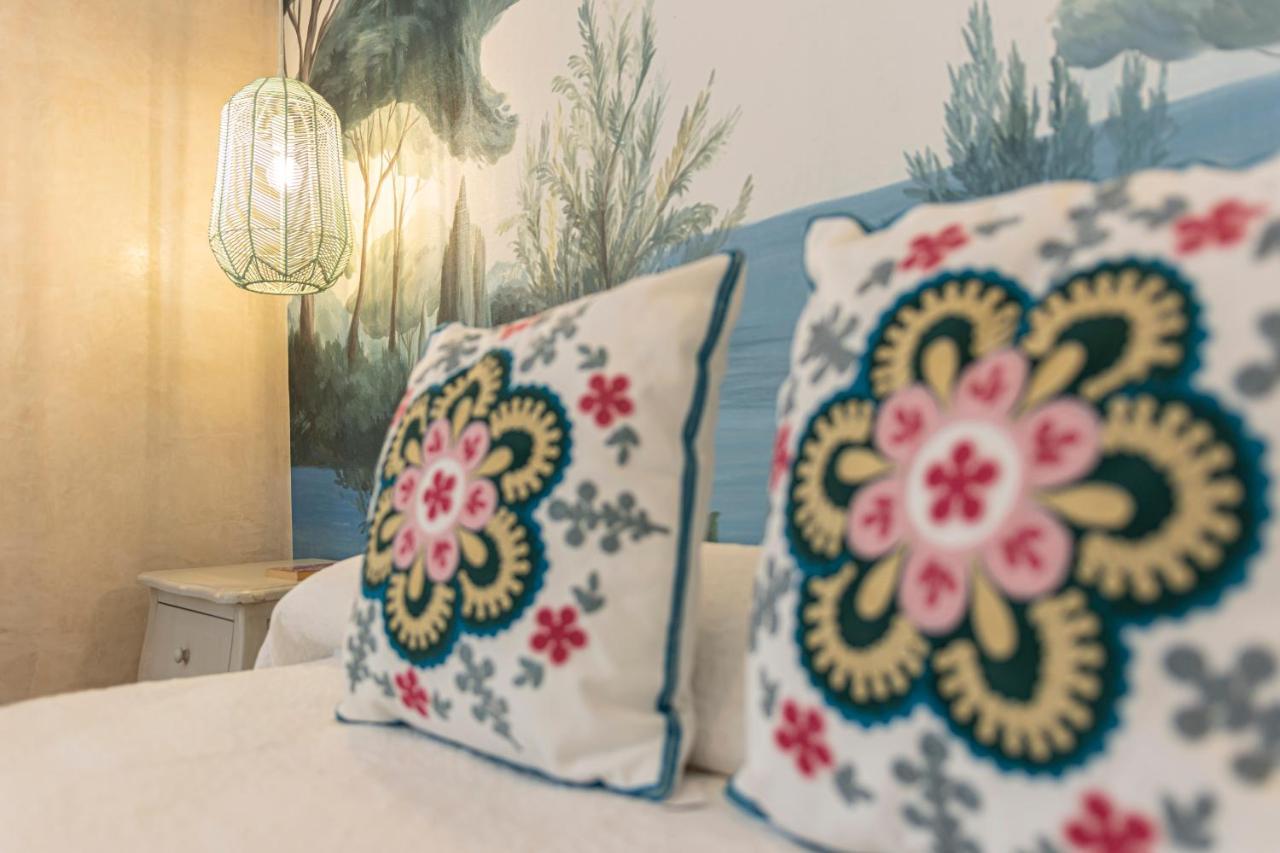 Cathedral Keepers - Exclusive Apartment In Jerez เฮเรซ เด ลาฟรอนเตรา ภายนอก รูปภาพ